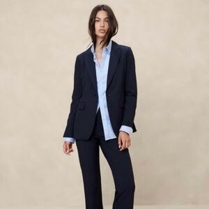 Banana Republic Navy Blue Sculpted Stretch Blazer Size 2
